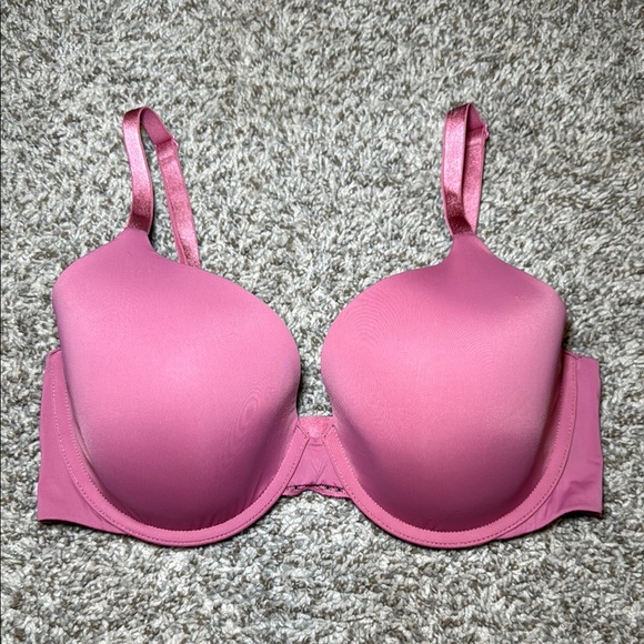 Victoria's Secret Other - Victoria’s Secret T Shirt Lightly Lined Full Coverage Maroon Pink Lace Bra‎ 34D